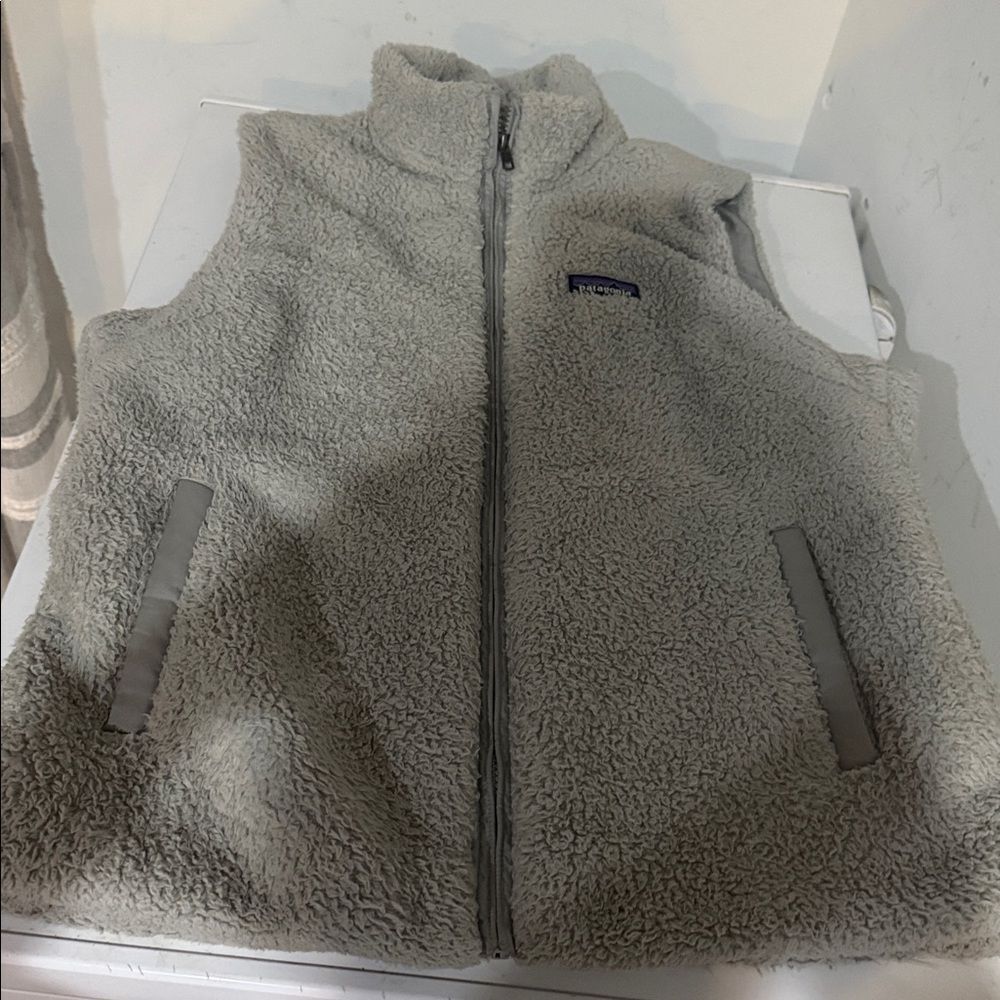 Patagonia  women gray Los Gatos Vest Sz XL